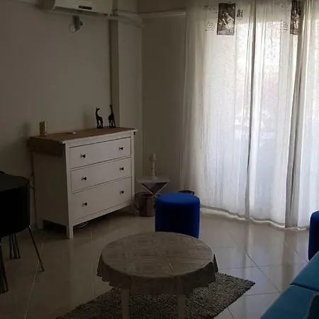 Apartment Beautiful 1 Bed Apt, Walking Distance To Sea Ra *